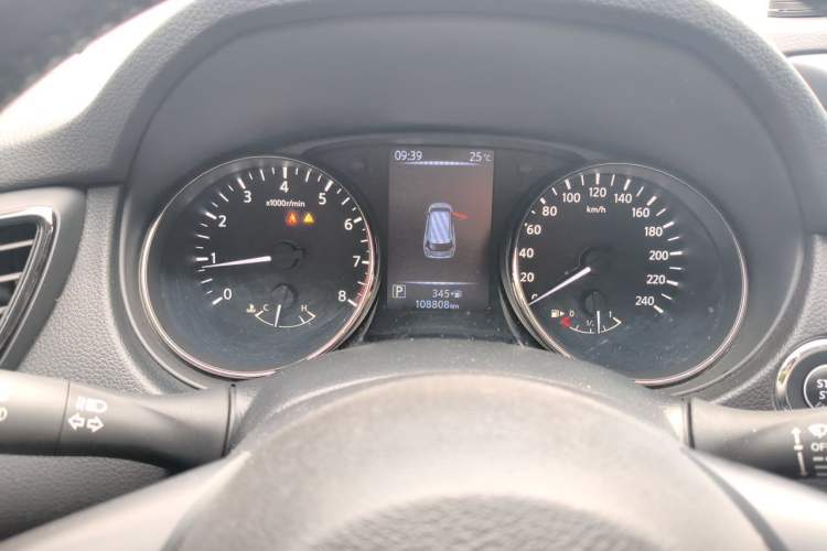 Used Nissan X-Trail 2019 2.0L CVT Smart Connect Comfort Edition 2WD Instrument Cluster