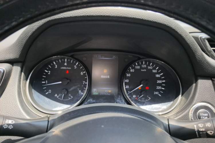 Used Nissan X-Trail 2019 2.5L CVT Smart Connect Luxury Edition 4WD Instrument Cluster