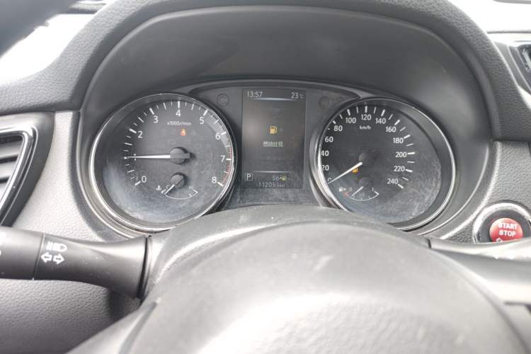 Used Nissan X-Trail 2019 2.0L CVT Smart Connect Comfort Edition 2WD Instrument Cluster