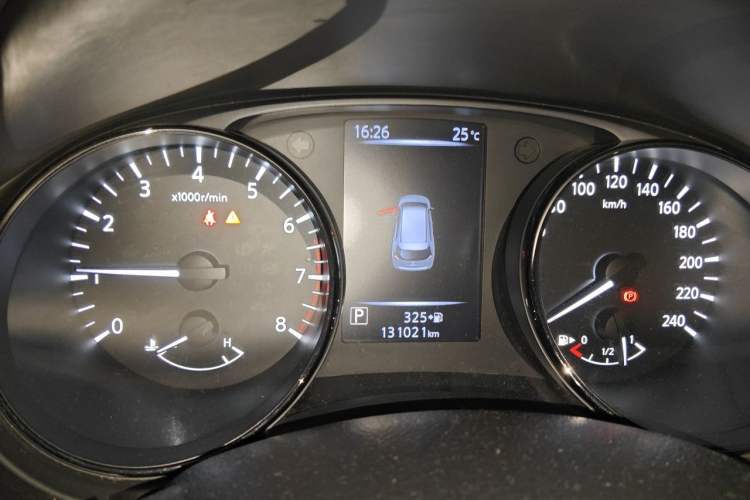 Used Nissan X-Trail 2019 2.0L CVT Smart Connect Comfort Edition 2WD Instrument Cluster