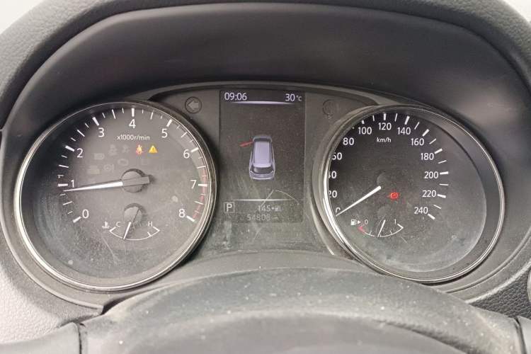 Used Nissan X-Trail 2019 2.0L CVT Smart Connect Comfort Edition 2WD Instrument Cluster