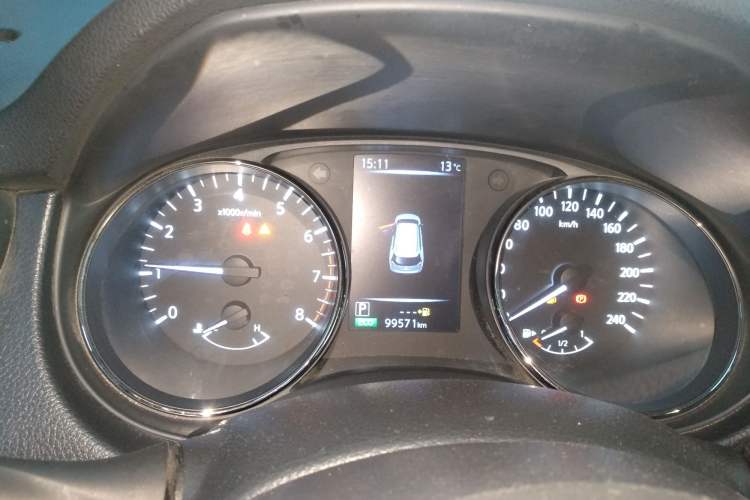 Used Nissan X-Trail 2019 2.0L CVT Smart Connect Comfort Edition 2WD Instrument Cluster