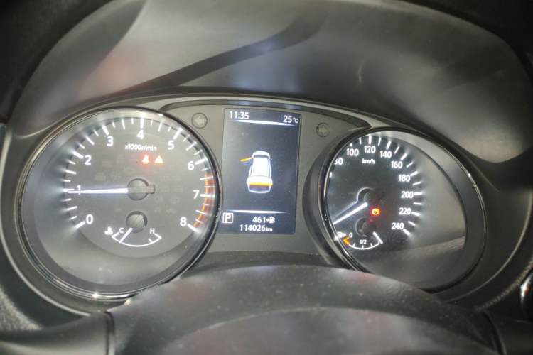 Used Nissan X-Trail 2019 2.0L CVT Smart Connect Comfort Edition 2WD Instrument Cluster
