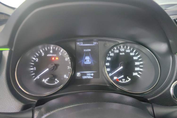 Used Nissan X-Trail 2019 2.0L CVT Smart Connect Comfort Edition 2WD Instrument Cluster