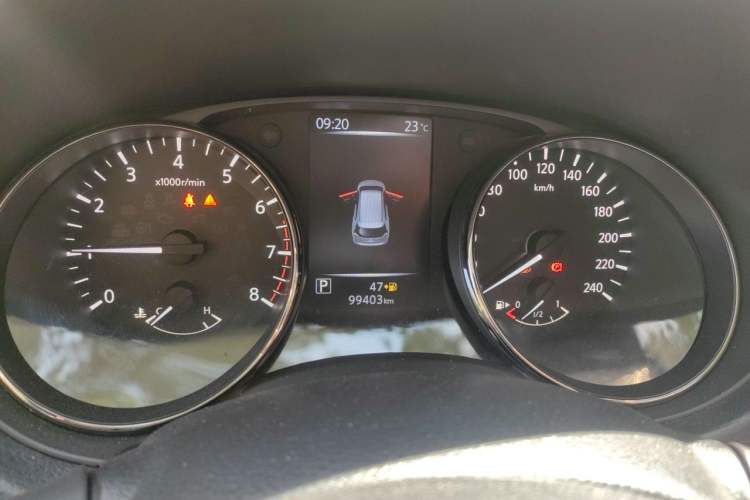 Used Nissan X-Trail 2019 2.0L CVT Smart Connect Comfort Edition 2WD Instrument Cluster