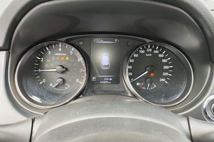 Used Nissan X-Trail 2019 2.0L CVT Smart Connect Comfort Edition 2WD Instrument Cluster