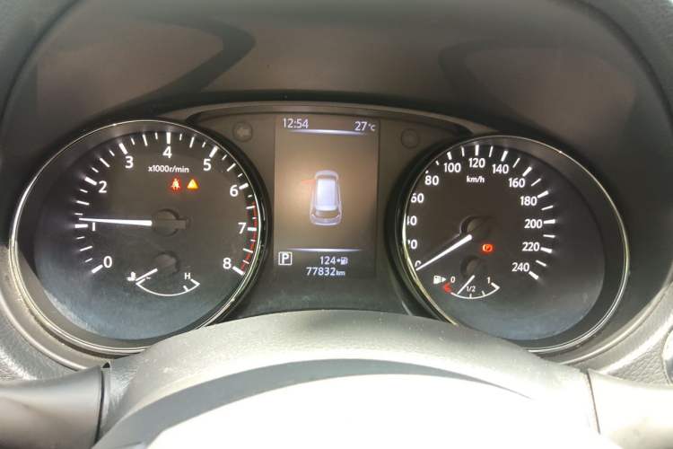 Used Nissan X-Trail 2019 2.0L CVT Smart Connect Comfort Edition 2WD Instrument Cluster
