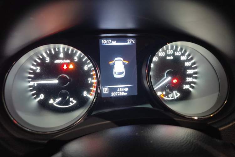 Used Nissan X-Trail 2019 2.0L CVT Smart Connect Comfort Edition 2WD Instrument Cluster
