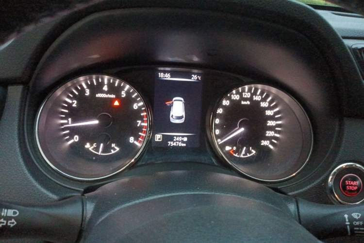 Used Nissan X-Trail 2019 2.0L CVT Smart Connect Comfort Edition 2WD Instrument Cluster