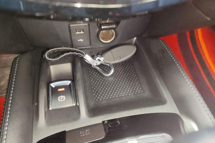 Used Nissan X-Trail 2019 2.0L CVT Smart Connect Comfort Edition 2WD Interior 1