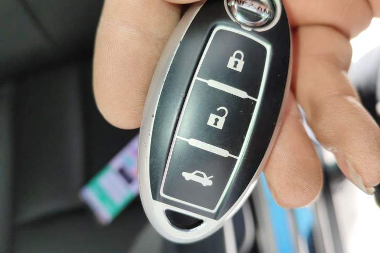 Used Nissan X-Trail 2019 2.5L CVT Smart Connect Luxury Edition 4WD Interior 1