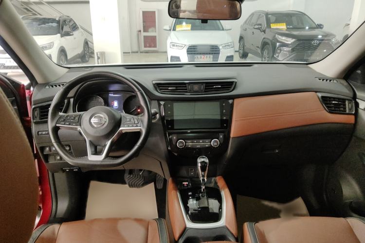 Used Nissan X-Trail 2019 2.5L CVT Smart Connect Supreme Edition 4WD Interior 1