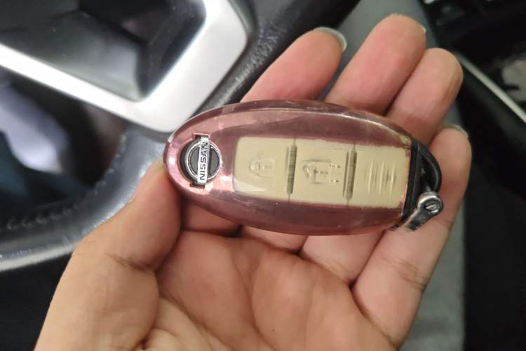 Used Nissan X-Trail 2019 2.0L CVT Smart Connect Comfort Edition 2WD Interior 1
