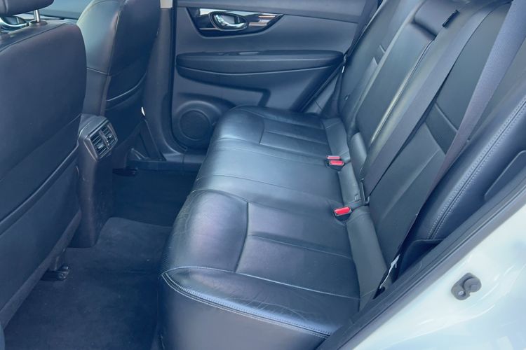 Used Nissan X-Trail 2019 2.0L CVT Smart Connect Comfort Edition 2WD Interior 2