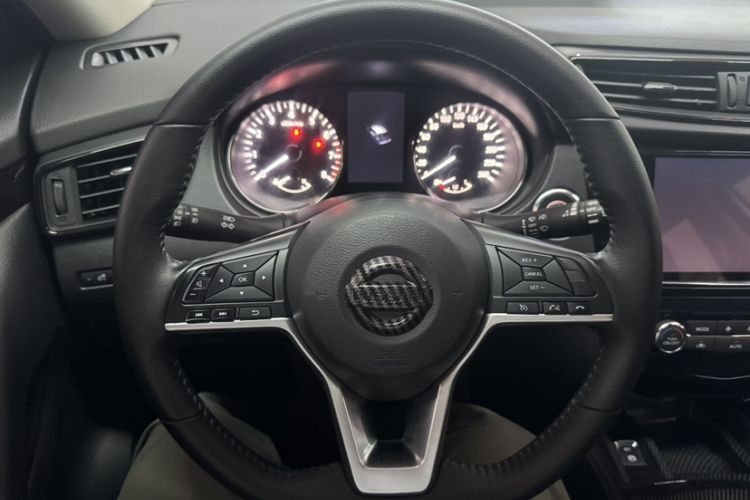 Used Nissan X-Trail 2019 2.0L CVT Smart Connect Comfort Edition 2WD Interior 2