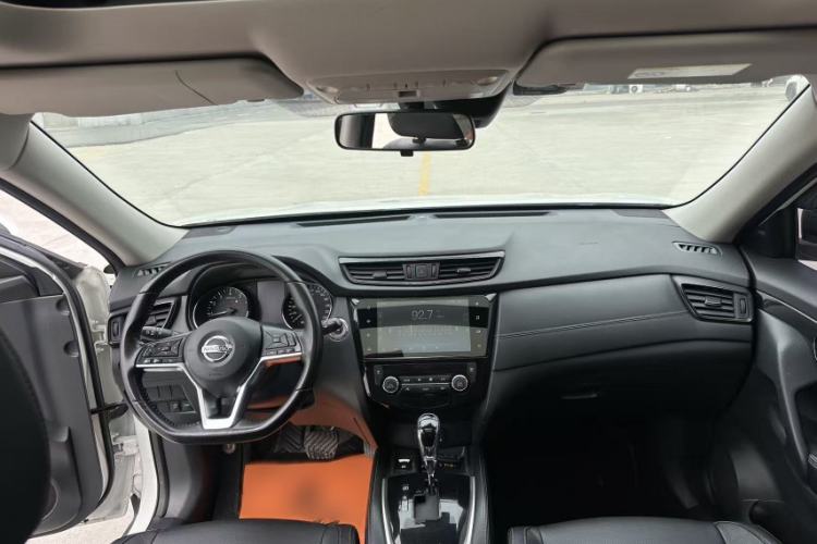 Used Nissan X-Trail 2019 2.0L CVT Smart Connect Comfort Edition 2WD Interior 2