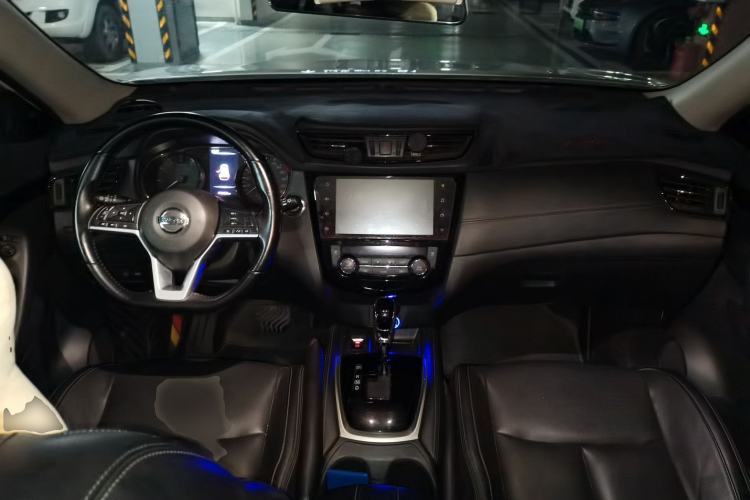 Used Nissan X-Trail 2019 2.0L CVT Comfort Edition 2WD Interior 2