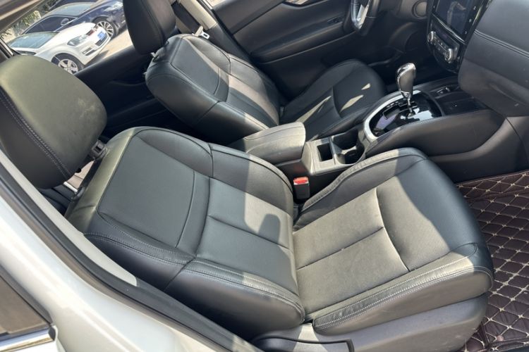 Used Nissan X-Trail 2019 2.0L CVT Smart Connect Comfort Edition 2WD Interior 2