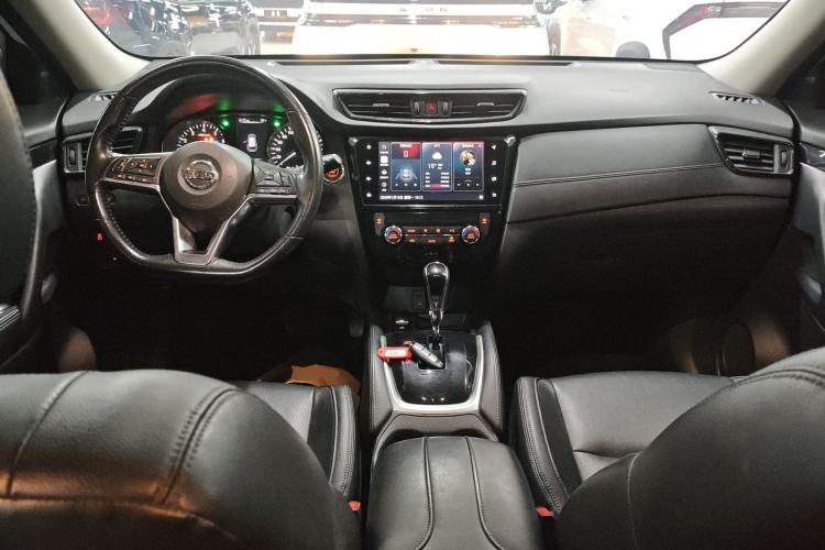 Used Nissan X-Trail 2019 2.0L CVT Smart Connect Comfort Edition 2WD Interior 2