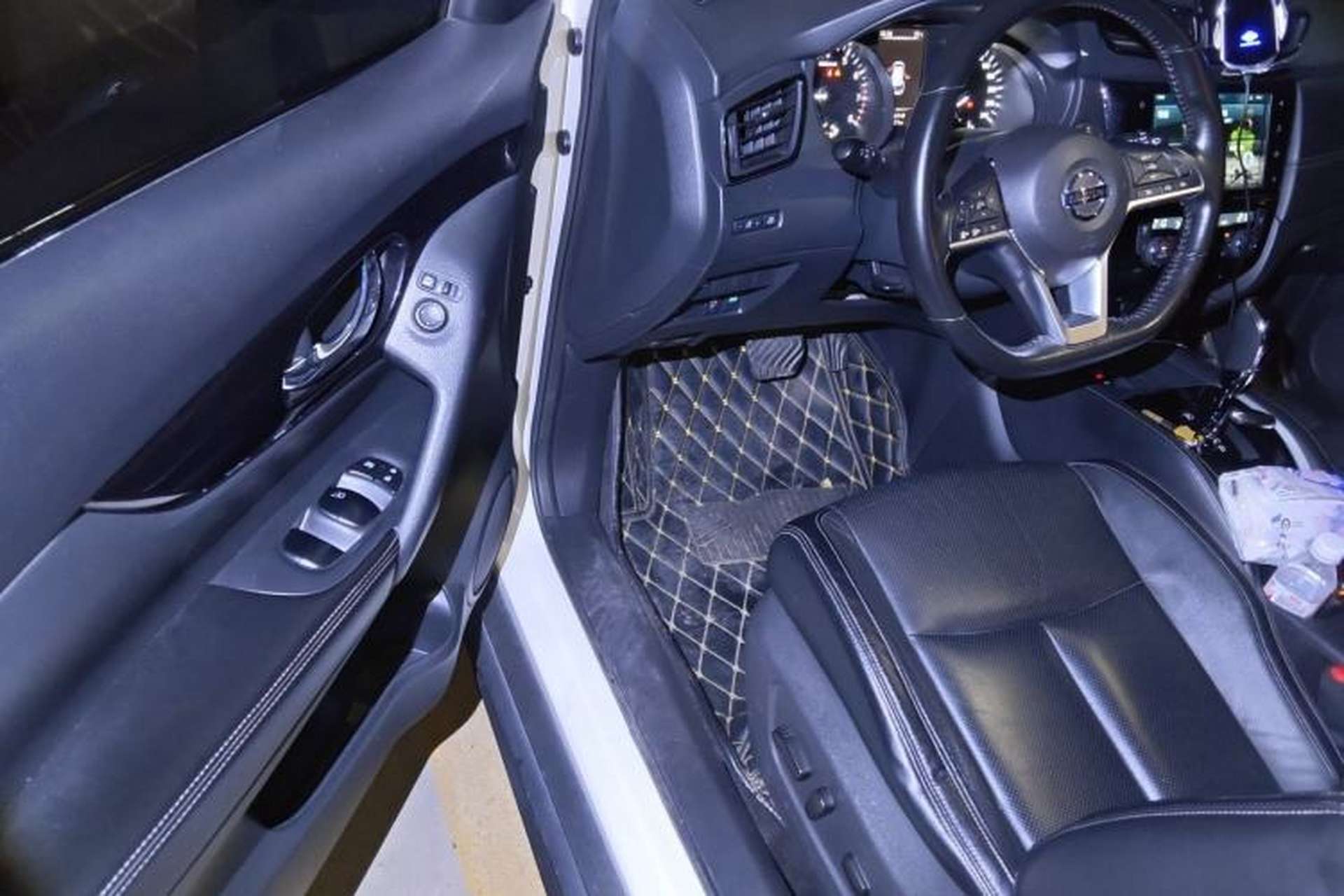 Used Nissan X-Trail 2019 2.0L CVT Smart Connect Comfort Edition 2WD Interior 3