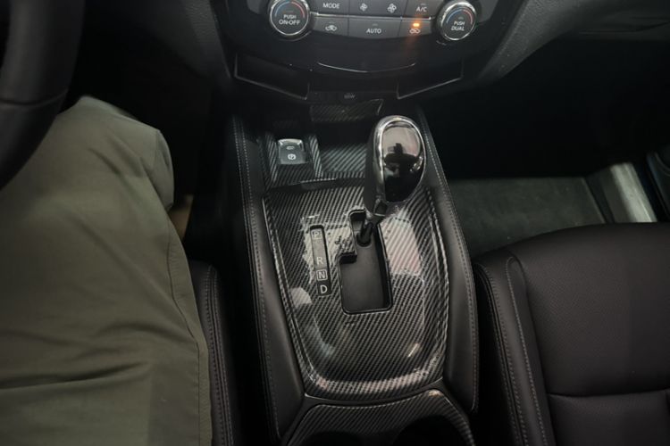 Used Nissan X-Trail 2019 2.0L CVT Smart Connect Comfort Edition 2WD Interior 4