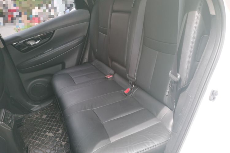 Used Nissan X-Trail 2019 2.0L CVT Smart Connect Comfort Edition 2WD Interior 4