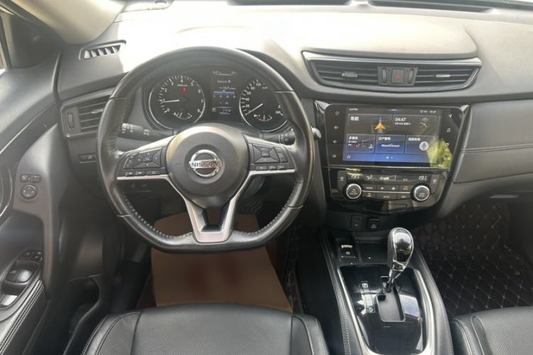 Used Nissan X-Trail 2019 2.0L CVT Smart Connect Comfort Edition 2WD Interior 4