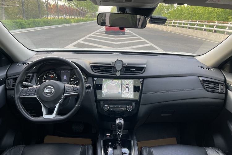Used Nissan X-Trail 2019 2.0L CVT Smart Connect Comfort Edition 2WD Interior 5