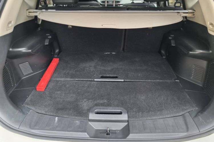 Used Nissan X-Trail 2019 2.5L CVT Smart Connect Leading Edition 4WD Interior 8