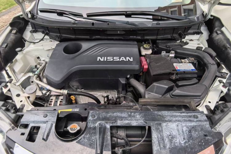 Used Nissan X-Trail 2019 2.5L CVT Smart Connect Leading Edition 4WD Interior 9