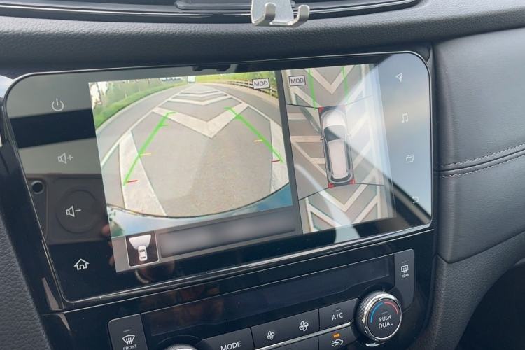 Used Nissan X-Trail 2019 2.0L CVT Smart Connect Comfort Edition 2WD Interior 9