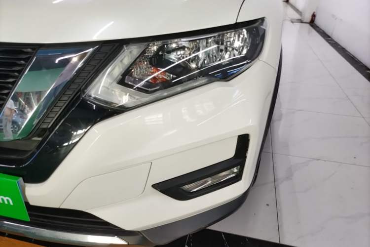 Used Nissan X-Trail 2019 2.0L CVT Smart Connect Comfort Edition 2WD Left Front Headlight