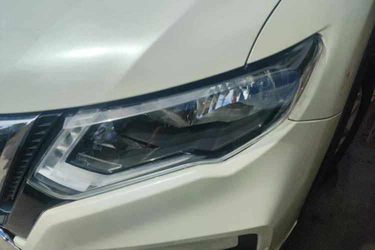 Used Nissan X-Trail 2019 2.0L CVT Smart Connect Comfort Edition 2WD Left Front Headlight