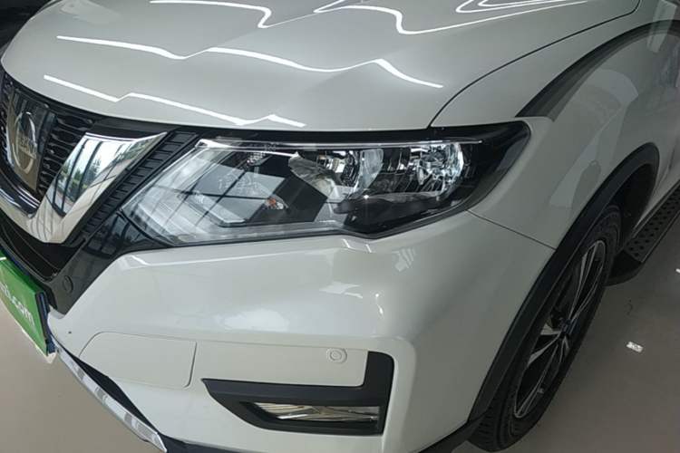 Used Nissan X-Trail 2019 2.5L CVT Smart Connect Luxury Edition 4WD Left Front Headlight