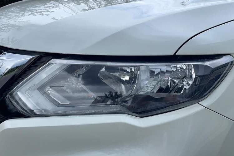 Used Nissan X-Trail 2019 2.0L CVT Smart Connect Comfort Edition 2WD Left Front Headlight