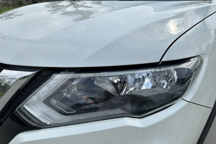 Used Nissan X-Trail 2019 2.0L CVT Smart Connect Comfort Edition 2WD Left Front Headlight
