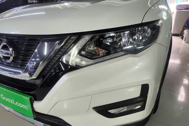 Used Nissan X-Trail 2019 2.0L CVT Smart Connect Comfort Edition 2WD Left Front Headlight