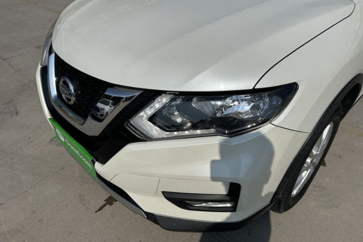 Used Nissan X-Trail 2019 2.0L CVT Smart Connect Comfort Edition 2WD Left Front Headlight