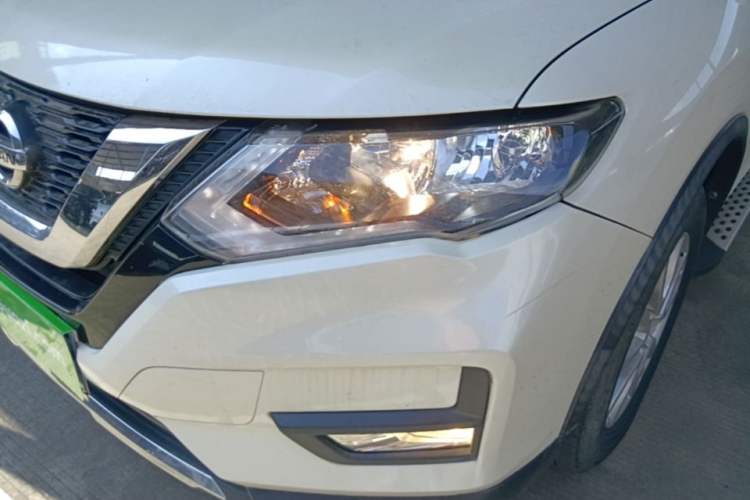 Used Nissan X-Trail 2019 2.0L CVT Smart Connect Comfort Edition 2WD Left Front Headlight