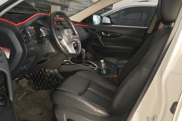 Used Nissan X-Trail 2019 2.0L CVT Smart Connect Comfort Edition 2WD Left Front Seat