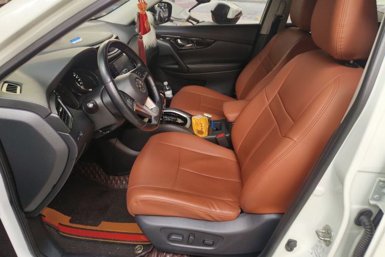 Used Nissan X-Trail 2019 2.0L CVT Smart Connect Comfort Edition 2WD Left Front Seat