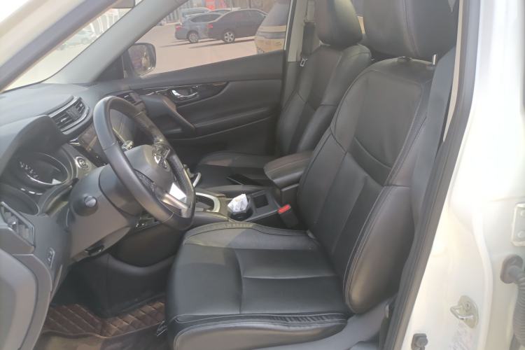 Used Nissan X-Trail 2019 2.0L CVT Smart Connect Comfort Edition 2WD Left Front Seat