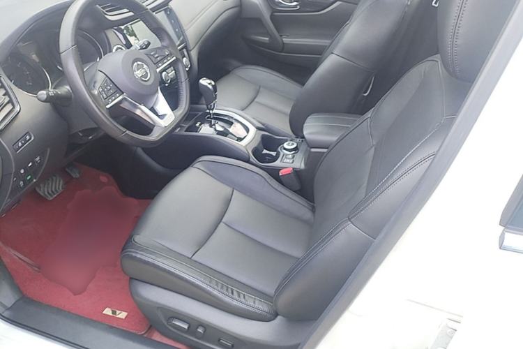 Used Nissan X-Trail 2019 2.5L CVT Smart Connect Luxury Edition 4WD Left Front Seat