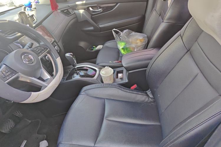 Used Nissan X-Trail 2019 2.0L CVT Smart Connect Comfort Edition 2WD Left Front Seat