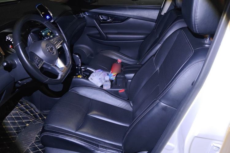 Used Nissan X-Trail 2019 2.0L CVT Smart Connect Comfort Edition 2WD Left Front Seat