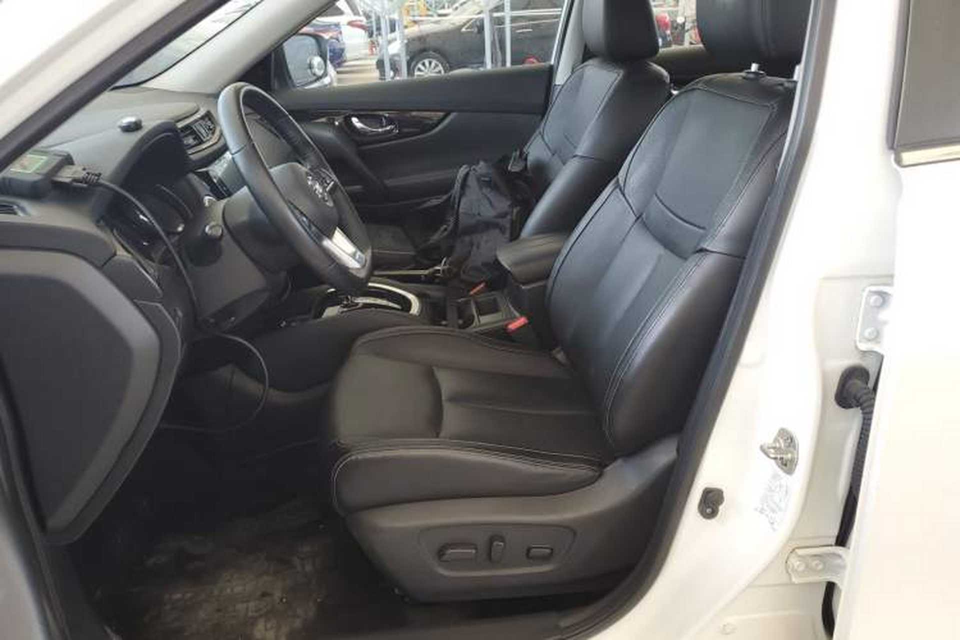 Used Nissan X-Trail 2019 2.0L CVT Smart Connect Comfort Edition 2WD Left Front Seat
