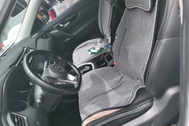 Used Nissan X-Trail 2019 2.0L CVT Smart Connect Comfort Edition 2WD Left Front Seat