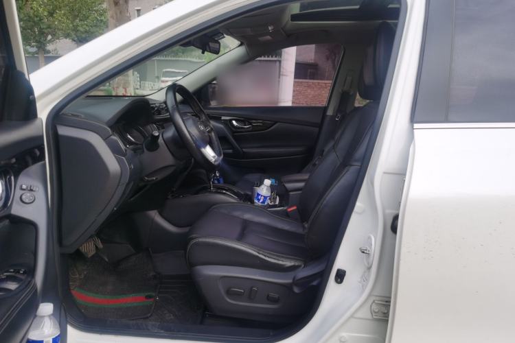 Used Nissan X-Trail 2019 2.0L CVT Smart Connect Comfort Edition 2WD Left Front Seat