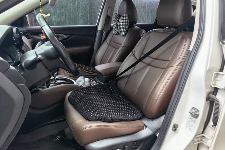 Used Nissan X-Trail 2019 2.0L CVT Smart Connect Comfort Edition 2WD Left Front Seat