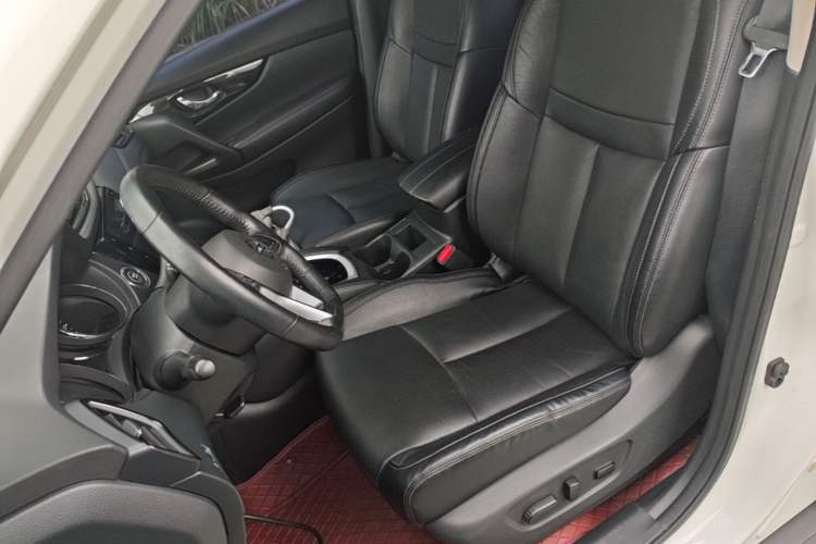 Used Nissan X-Trail 2019 2.0L CVT Smart Connect Comfort Edition 2WD Left Front Seat